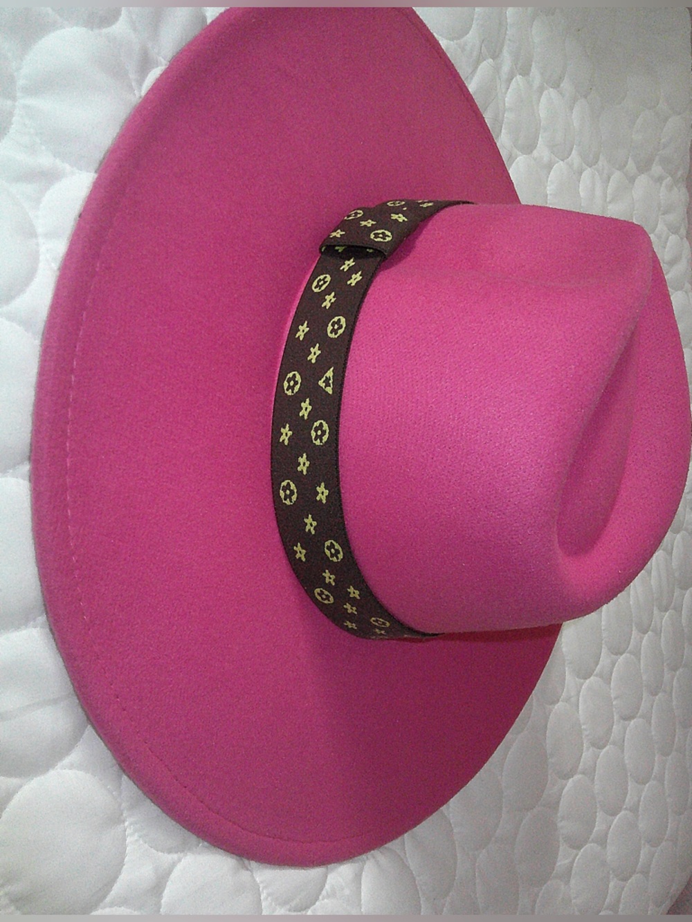 Women's Fuchsia Felt Fedora Hat with Decorative Band